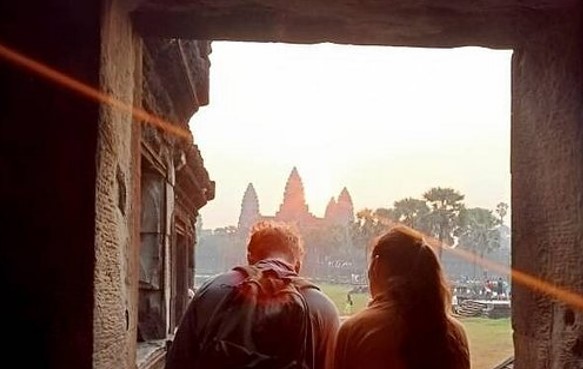 Visite en demi-journée à Angkor Wat au couver deu soleil