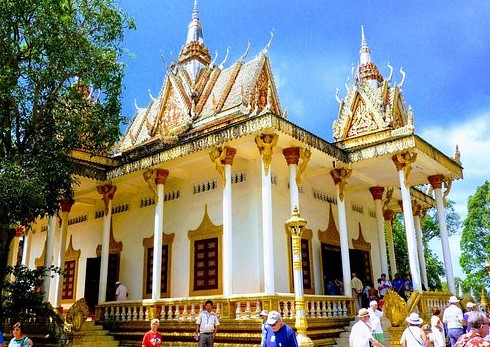 Wat Krom Temple - Guide Cambodge