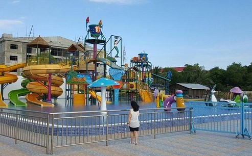 White Sand Palace- Water Park
