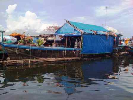 Des Villages flottantr_tonle-Sap_Kompong-Luong